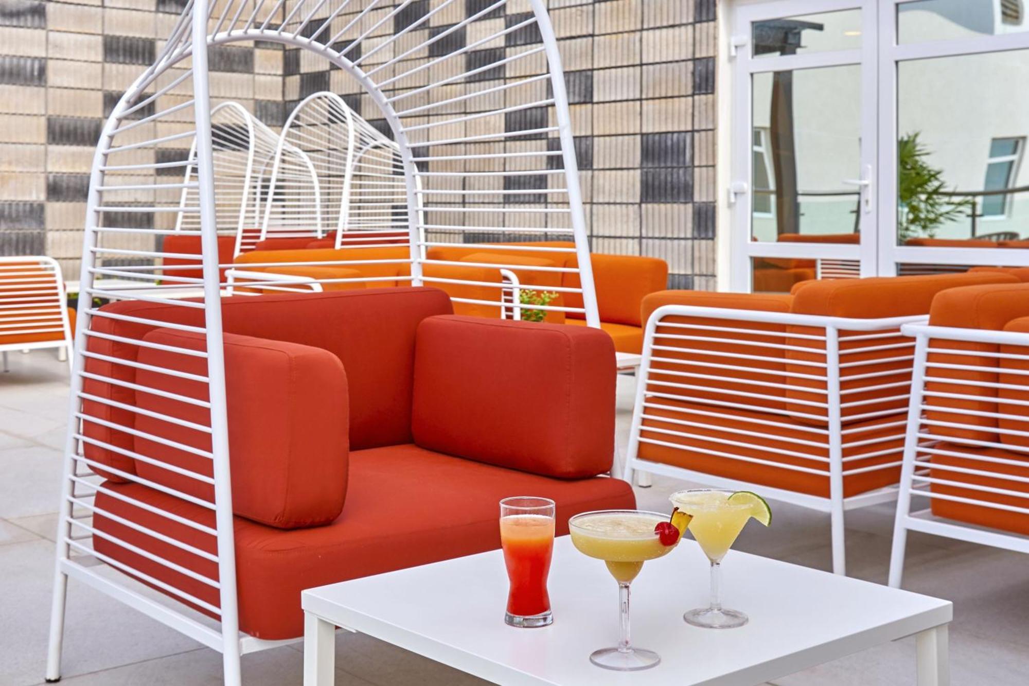 City Express Plus By Marriott Cancun Aeropuerto Riviera Εξωτερικό φωτογραφία
