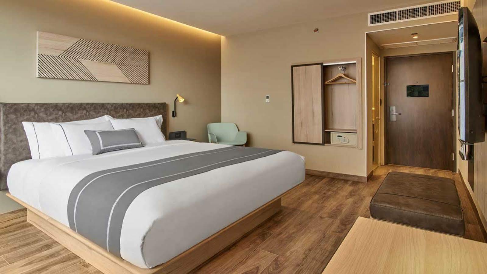 City Express Plus By Marriott Cancun Aeropuerto Riviera Εξωτερικό φωτογραφία